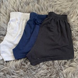 a bundle of soft short shorts 🩳